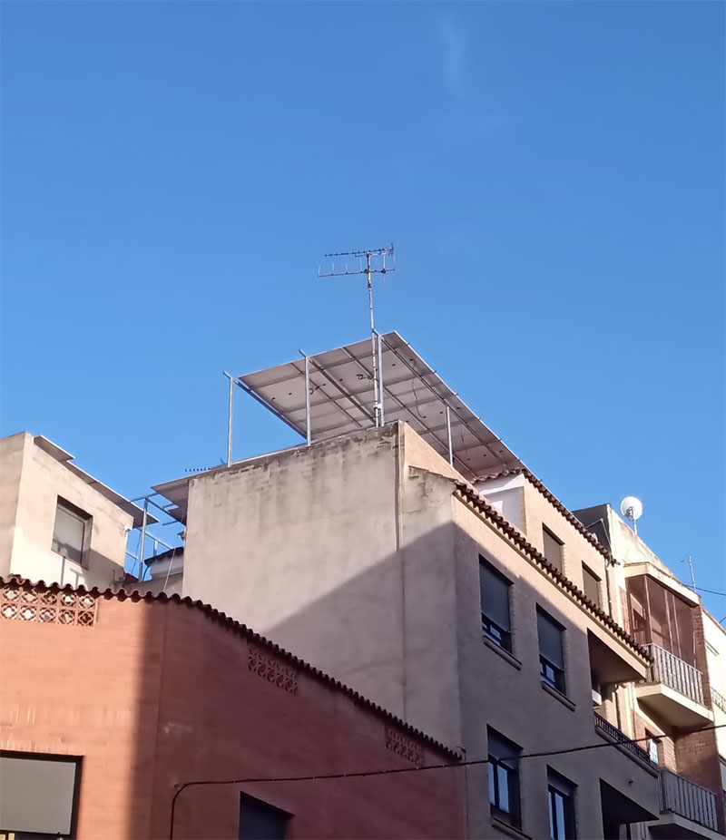 Alcar Servicios vivienda con panel solar
