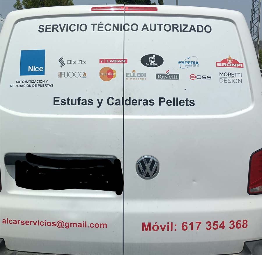 Alcar Servicios vehículo con marcas